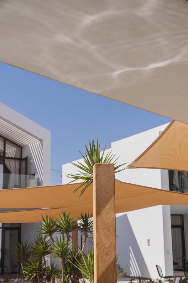Cavo Vezal (Adults Only) Hotel Laganas Ngoại thất bức ảnh